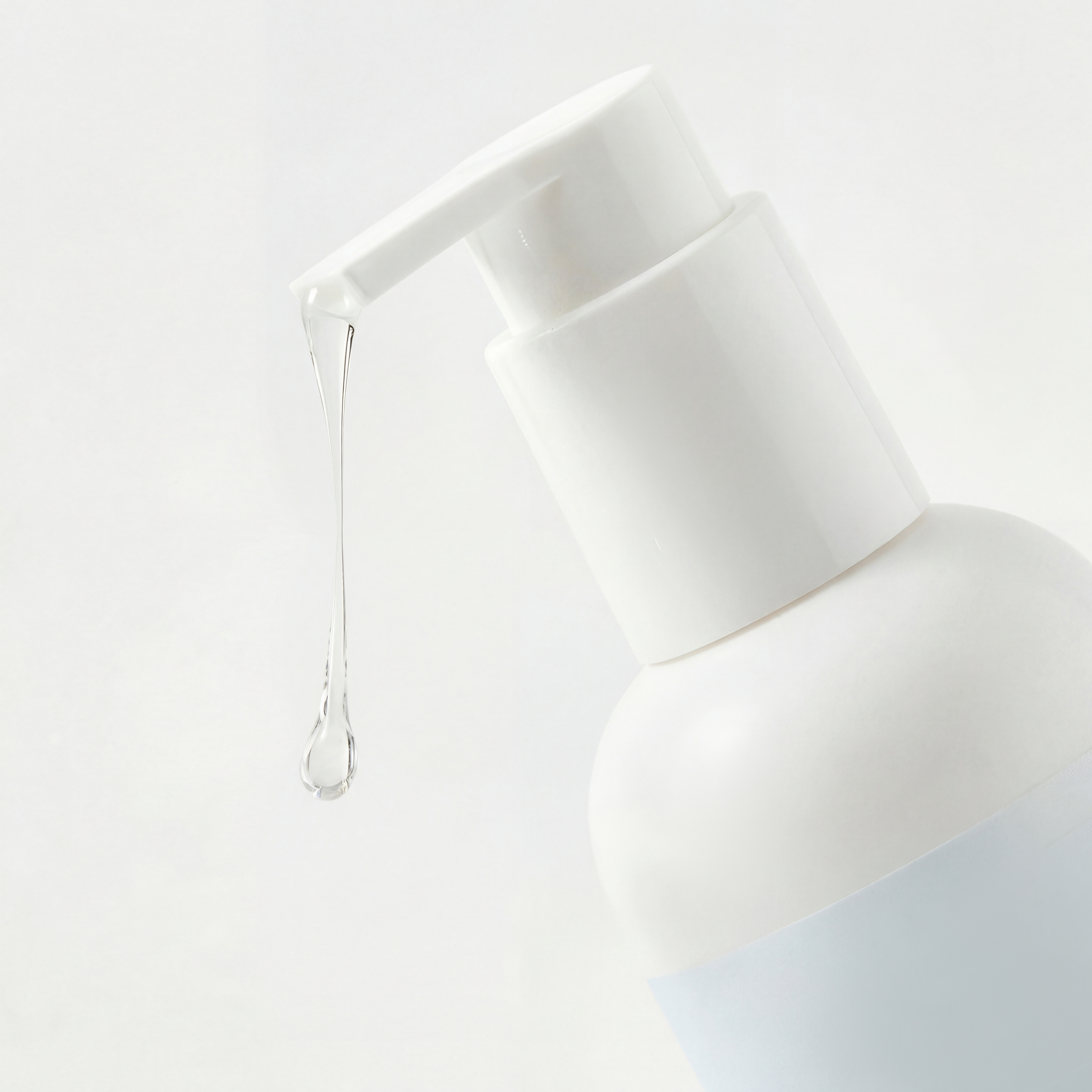 Фото Шампунь для объема с пептидами и церамидами,  200 мл