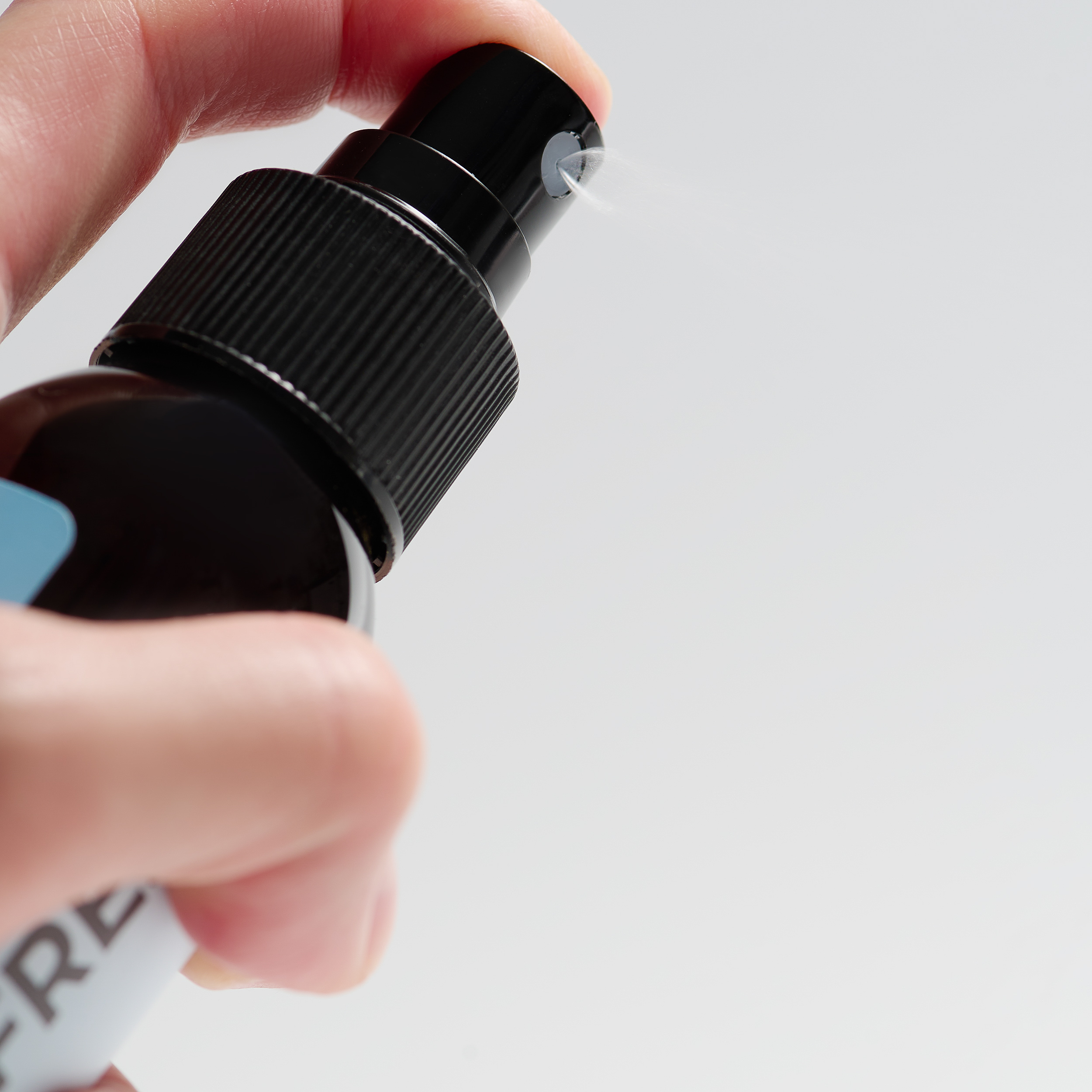 Фото Натуральный минеральный дезодорант-спрей Silver Fresh, Cotton Silk, 100мл