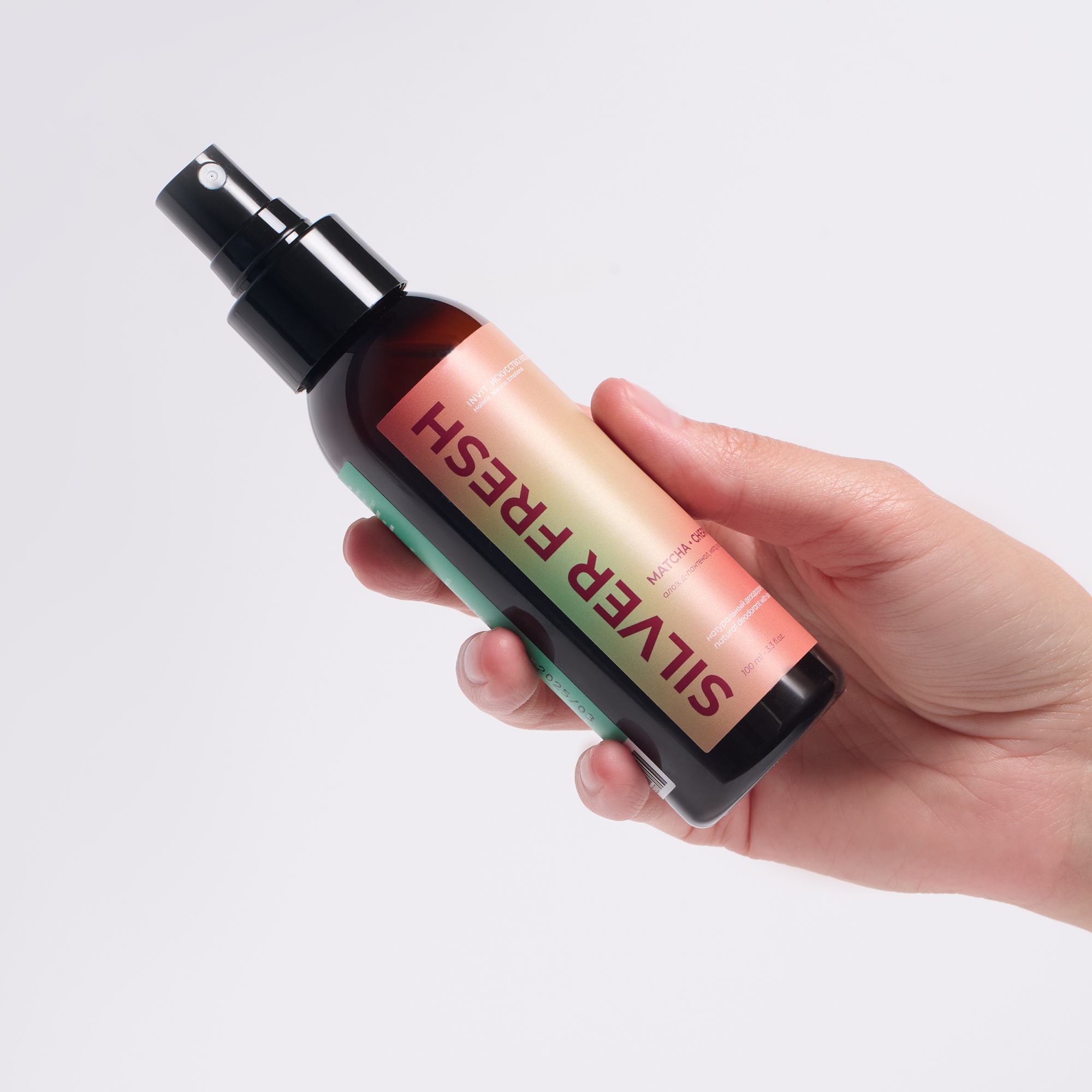 Фото Дезодорант-спрей для тела натуральный матча-вишня